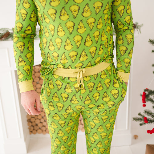 Christmas Green Guy Print Bamboo Men's Pajamas Set