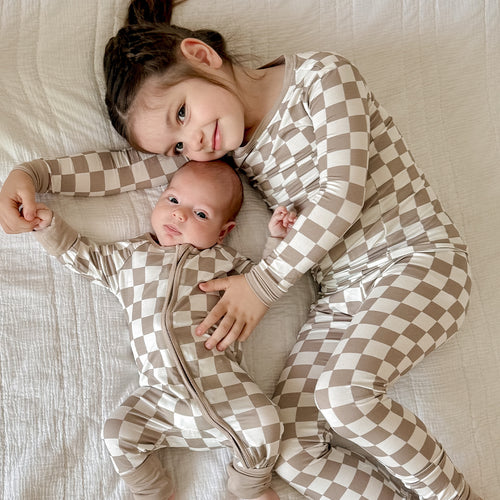 Toddler Boy's Checkerboard Pattern Long Sleeve Top & Pants Set