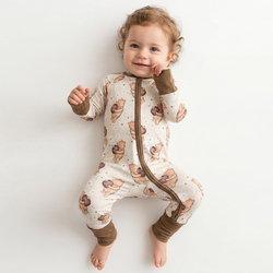 Silly Little Bear Holds the Honey Bamboo Viscose Zippy