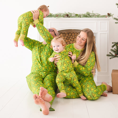 Christmas Green Guy Print Bamboo Family Matching Pajamas