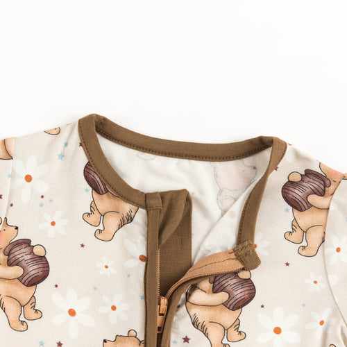 Silly Little Bear Holds the Honey Print Baby Shorty Romper